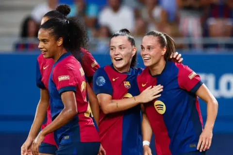 Dónde mirar fútbol club Barcelona femenino contra Real Betis Féminas en directo