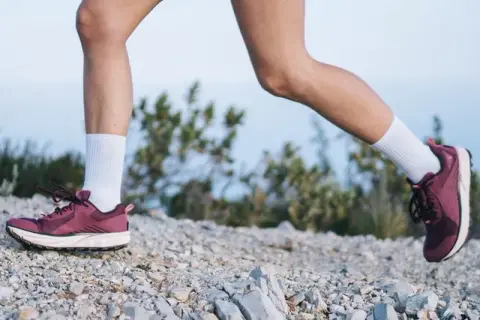 Calcetines para correr mujer: elige los mejores para tu comodidad
